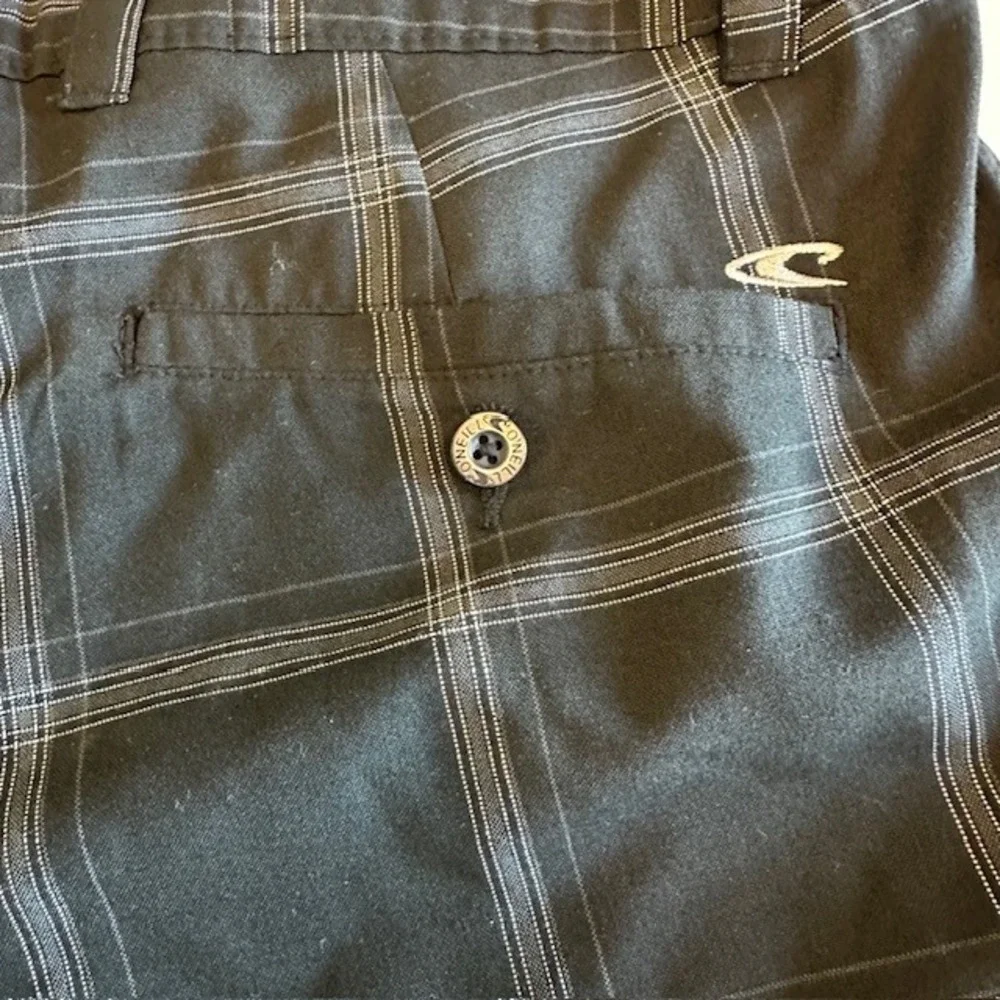 O'Neill Plaid Shorts Hybrid Casual Walk Black Size 32‎